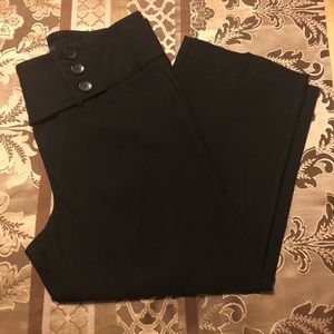 Rekucci black capris NWOT